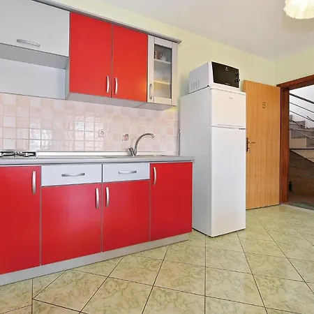 Apartmán 2 Bedroom Awesome In