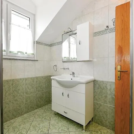 2 Bedroom Awesome In Vodice